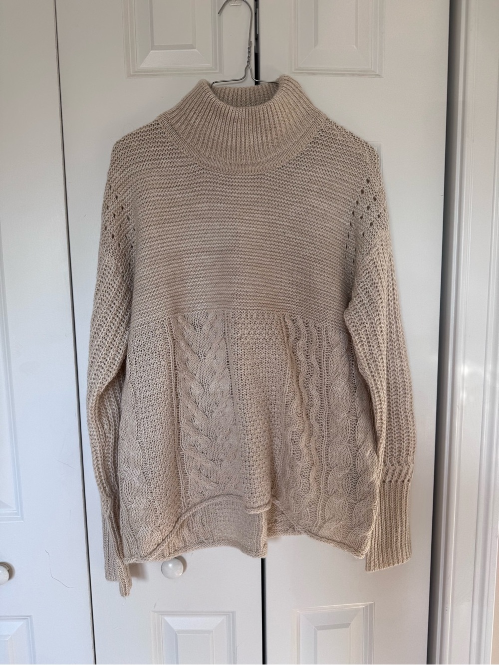 Simply Vera Vera Wang Cream Cable Knit Turtleneck Sweater
